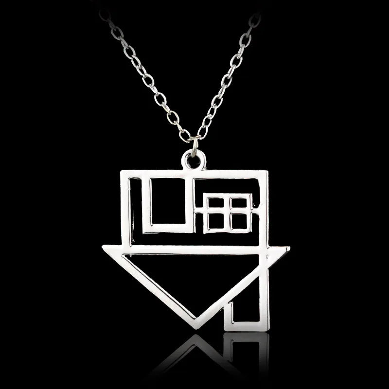 Hip Hop Rock Style Hollow House Pendant Necklace Punk Creative Trend Men Sweater Chain Fashion Clothing Jewelry Accessories Gift