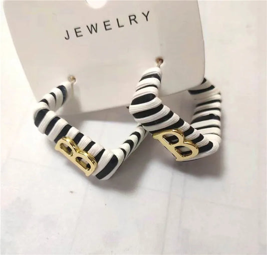 28 Colors Zebra Pu Leather Square Hoop Earrings For Women Fashion Jewelry Letter Alphabet Geometric Stripe Pendientes Mujer