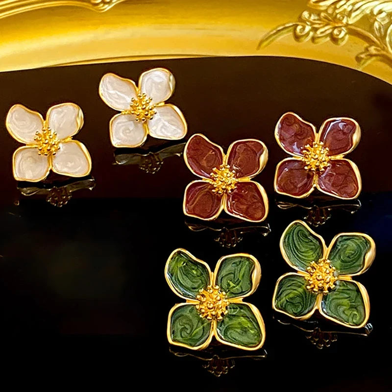 New Fashion Sweet Design Spring/Summer Blue Pink Enamel Flower Light Luxury High End Earrings Party Gifts for Women Jewelry