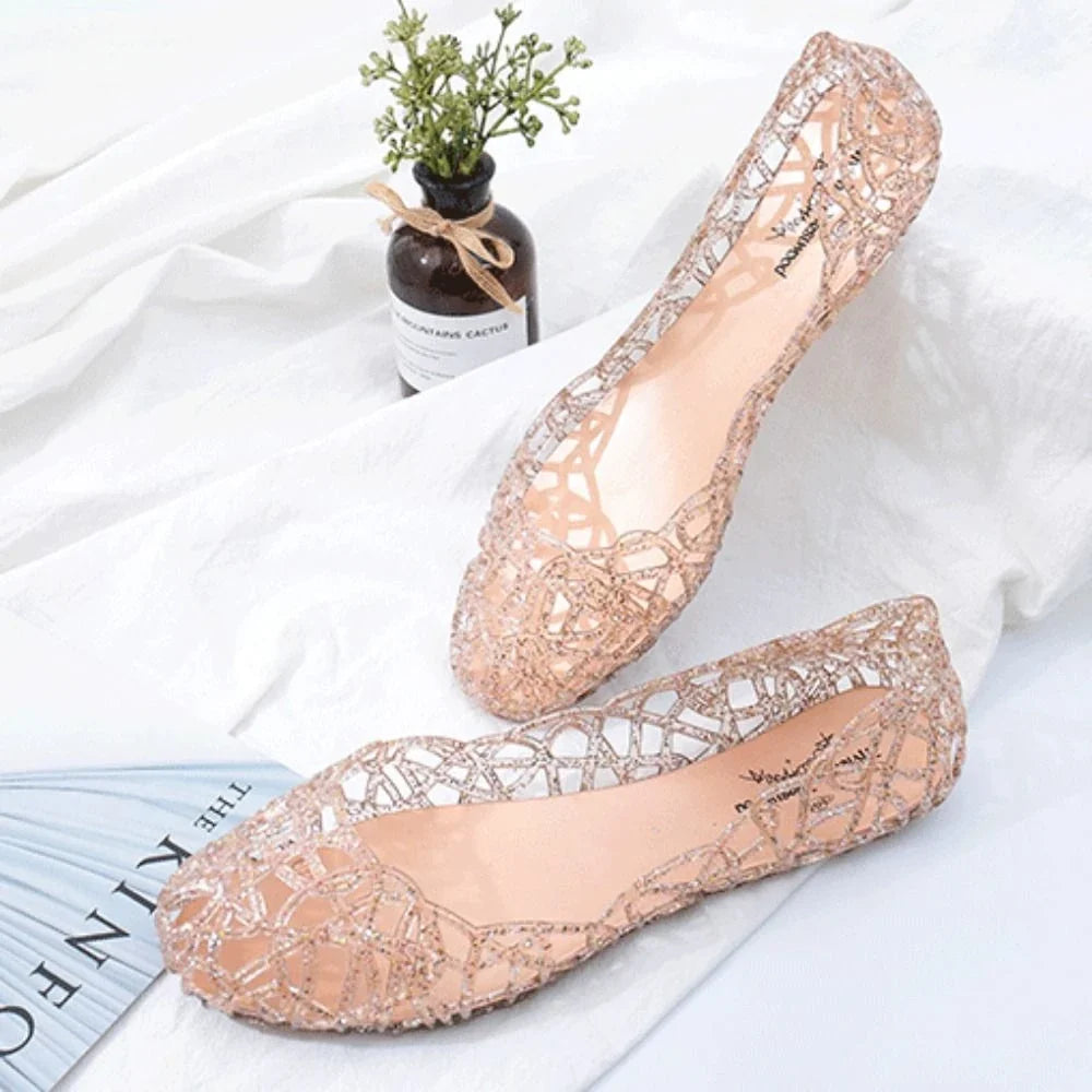 Comfortable Flat-soled Women Sandals Clear Shallow Mouth Beach Jelly Shoes Breathable Hollow Out Bling Sandals Footwear
