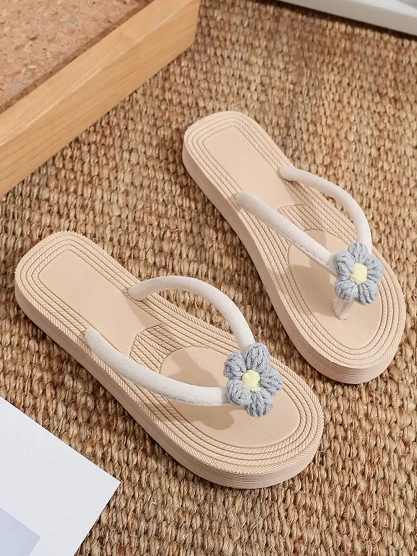 Women Flat Sandals Thong Flip Flops Cute Pink Open Toe Beach Shoes, Simple Style For Holiday & Beach