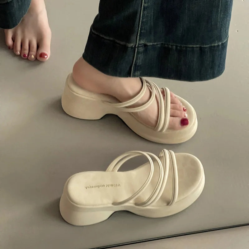 Summer Platform Heel Women Slippers Fashion Open Toe Narrow Band Slide Ladies Elegant Street Style Shoes Fashion Sandals Slides