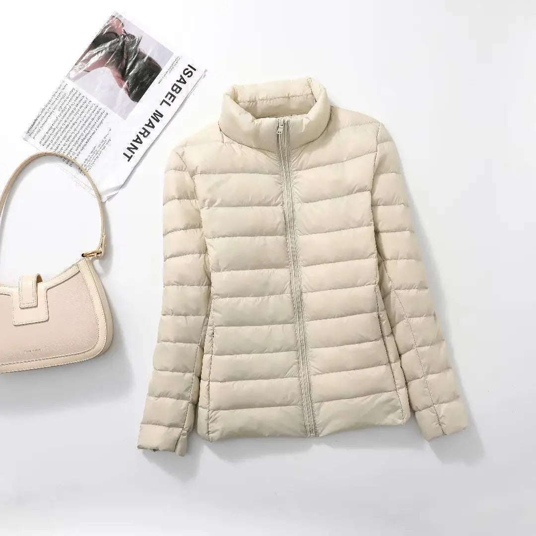 Women Short Puffer Jacket 2025 New Fashion Stand Collar Lightweight Water-Resistant Packable Female Down Parka Casual Coat