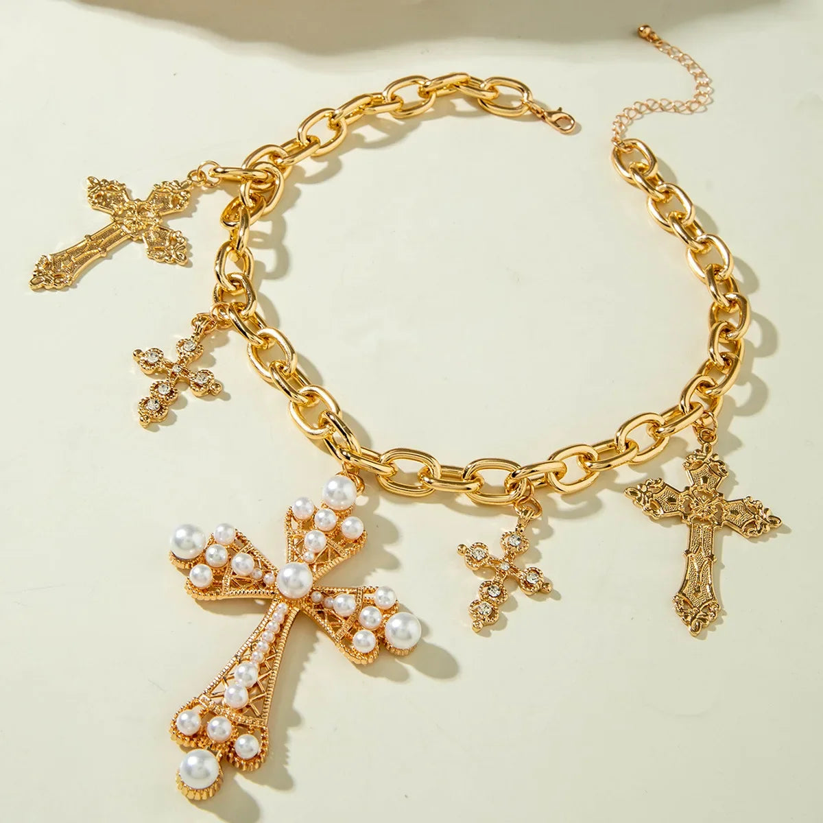 Vintage Creative Imitation Pearl Big Cross Pendant Necklace for Men Woman Luxury Rhinestone Choker Adjustable Chain Jewelry