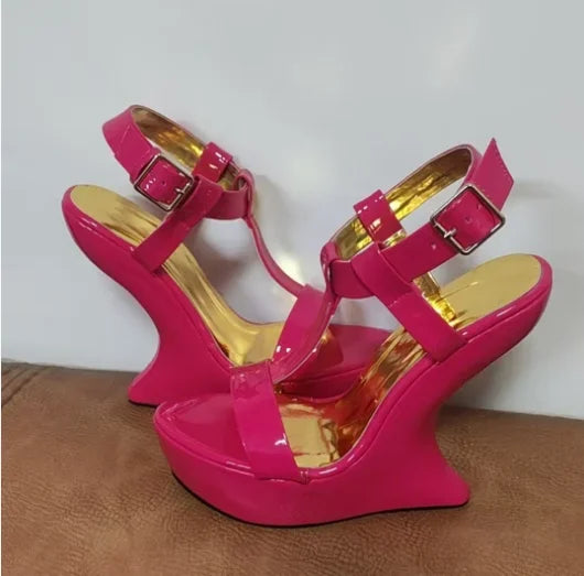 Strange Style Women Metal Color Woman Summer Platform Sandals Sexy Hoof Heel Ankel Buckle Strap Open Toe Shoes High Quality