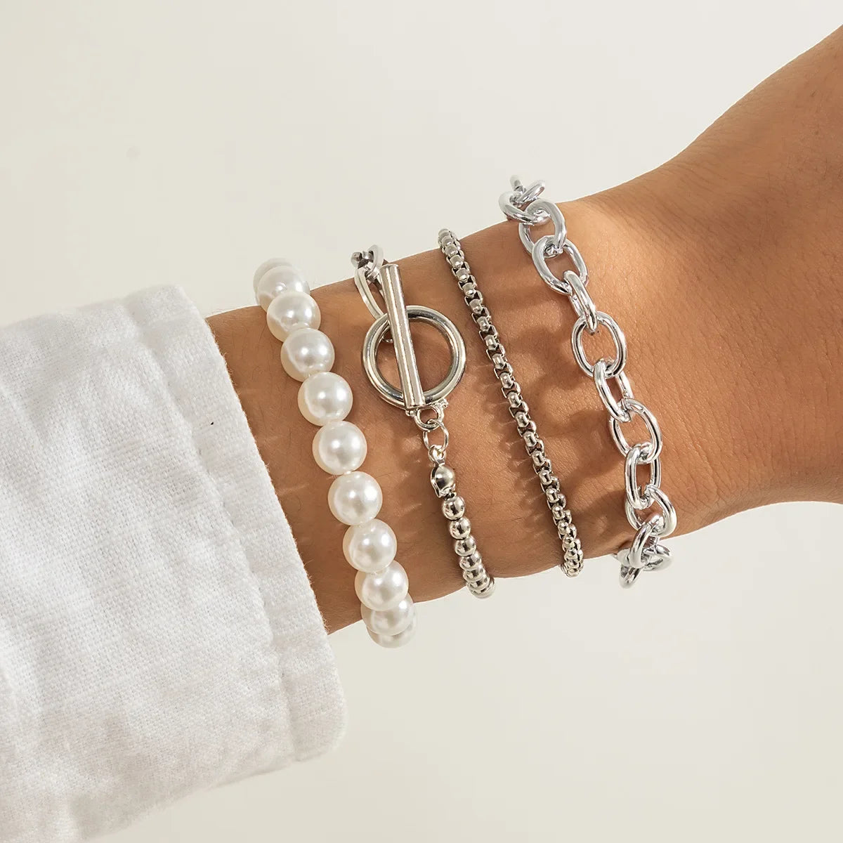 Boho Imitation Pearl Beaded Bracelet Women's Retro Fashion Creative Gold Color Beads O-Chain Bracelets Girls Birthday Jewelry