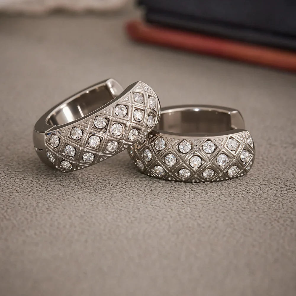 Liora Stainless Steel Zircon Women Hoop Earrings Metal Texture PVD Gold Plated Hypoallergenic Wedding Banquet Earrings Jewelry