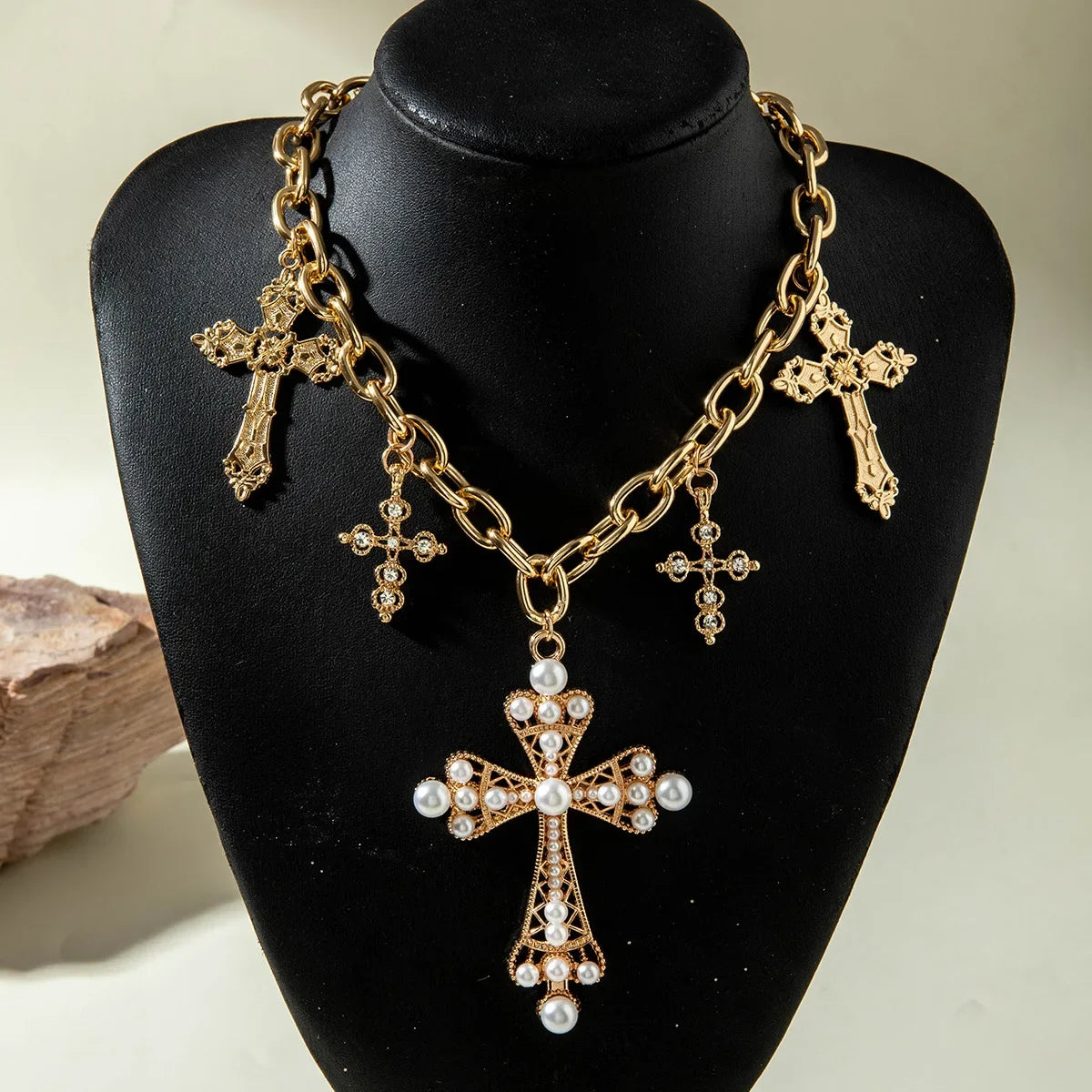 Vintage Creative Imitation Pearl Big Cross Pendant Necklace for Men Woman Luxury Rhinestone Choker Adjustable Chain Jewelry