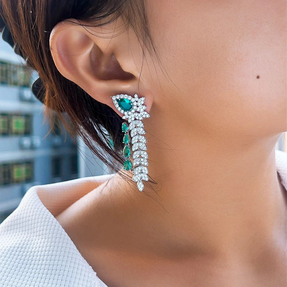 CWWZircons Dangling Leaf Drop Green Cubic Zirconia Luxury Long Earrings  for Women Beautiful Wedding Banquet Party Jewelry CZ959