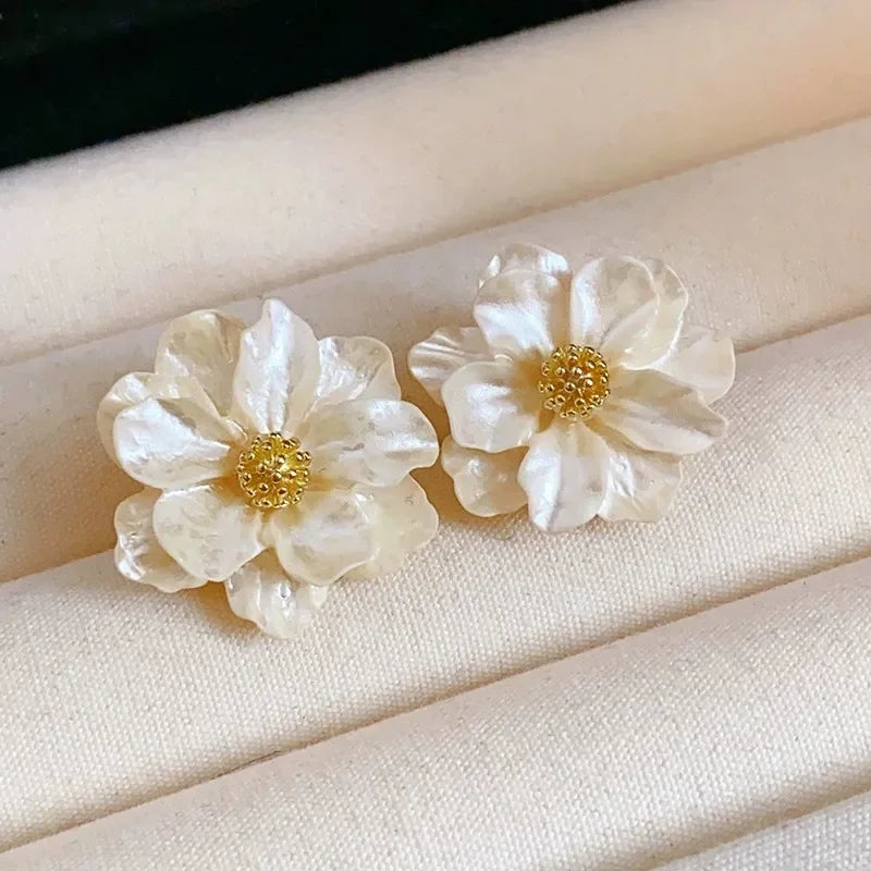 New Fashion Sweet Design Spring/Summer Blue Pink Enamel Flower Light Luxury High End Earrings Party Gifts for Women Jewelry