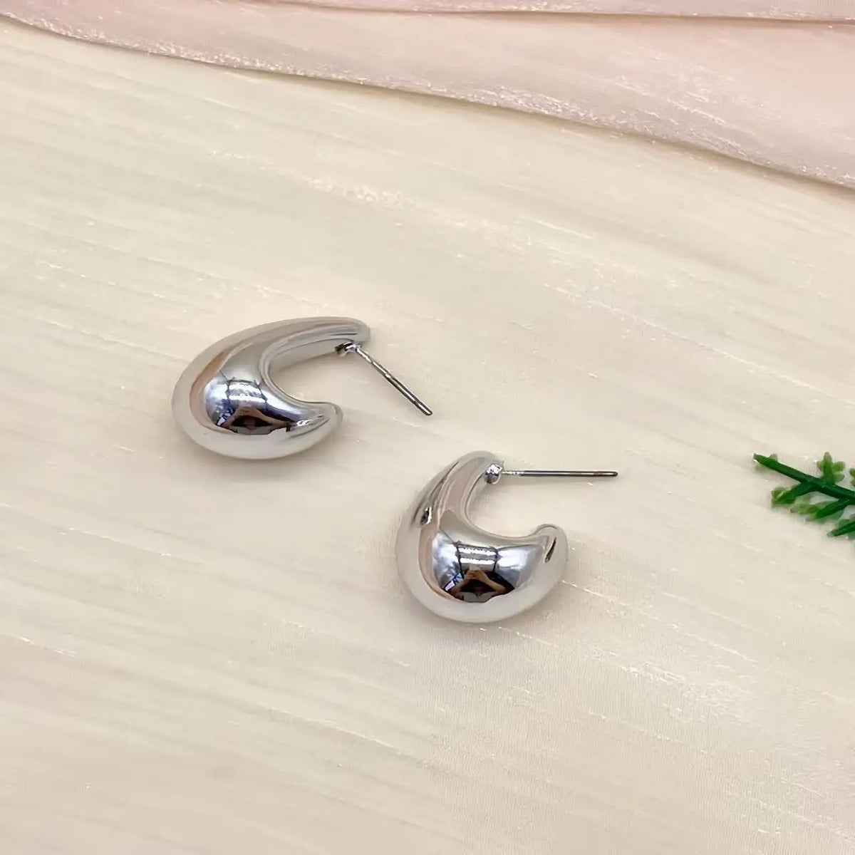 Vintage Star Shaped Earrings, Simple Star Shell Earrings, Ocean Party Jewelry Gift, New 2024 Collection