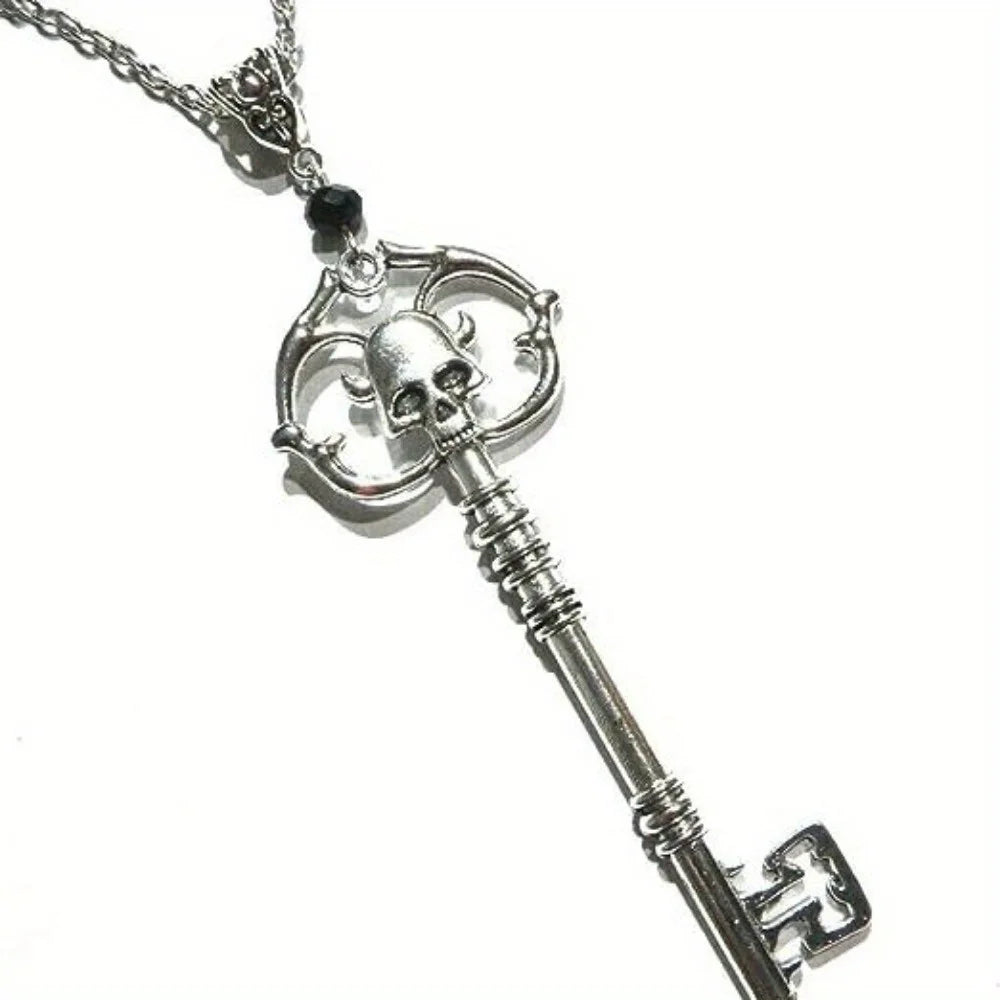Trendy European and American Gothic Dark Skeleton Lovers Key Necklace Personalized Gift Creative Collar