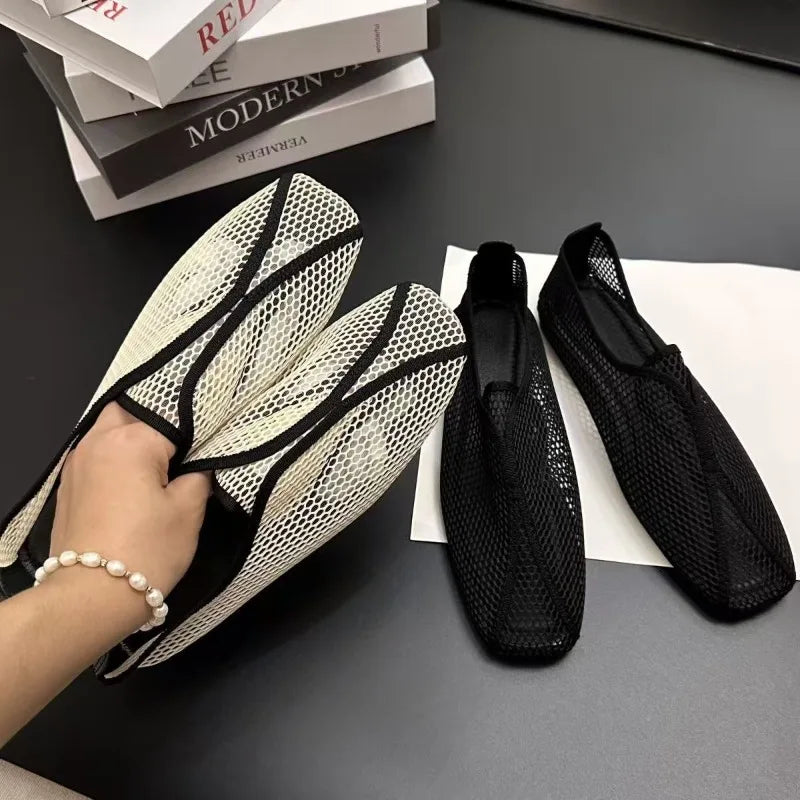 2026 Hollowed-out Mesh Sandals for Women - Summer One-Piece Square-Toe Flat Mary Jane Sandals