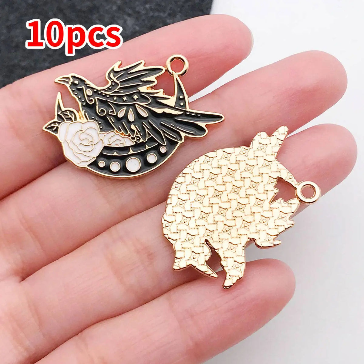 Mix 10/20 pcs of Alloy Enamel Halloween Charms Pendants, Suitable for DIY Necklace, Earring, Keychain Jewelry Making Accessory.