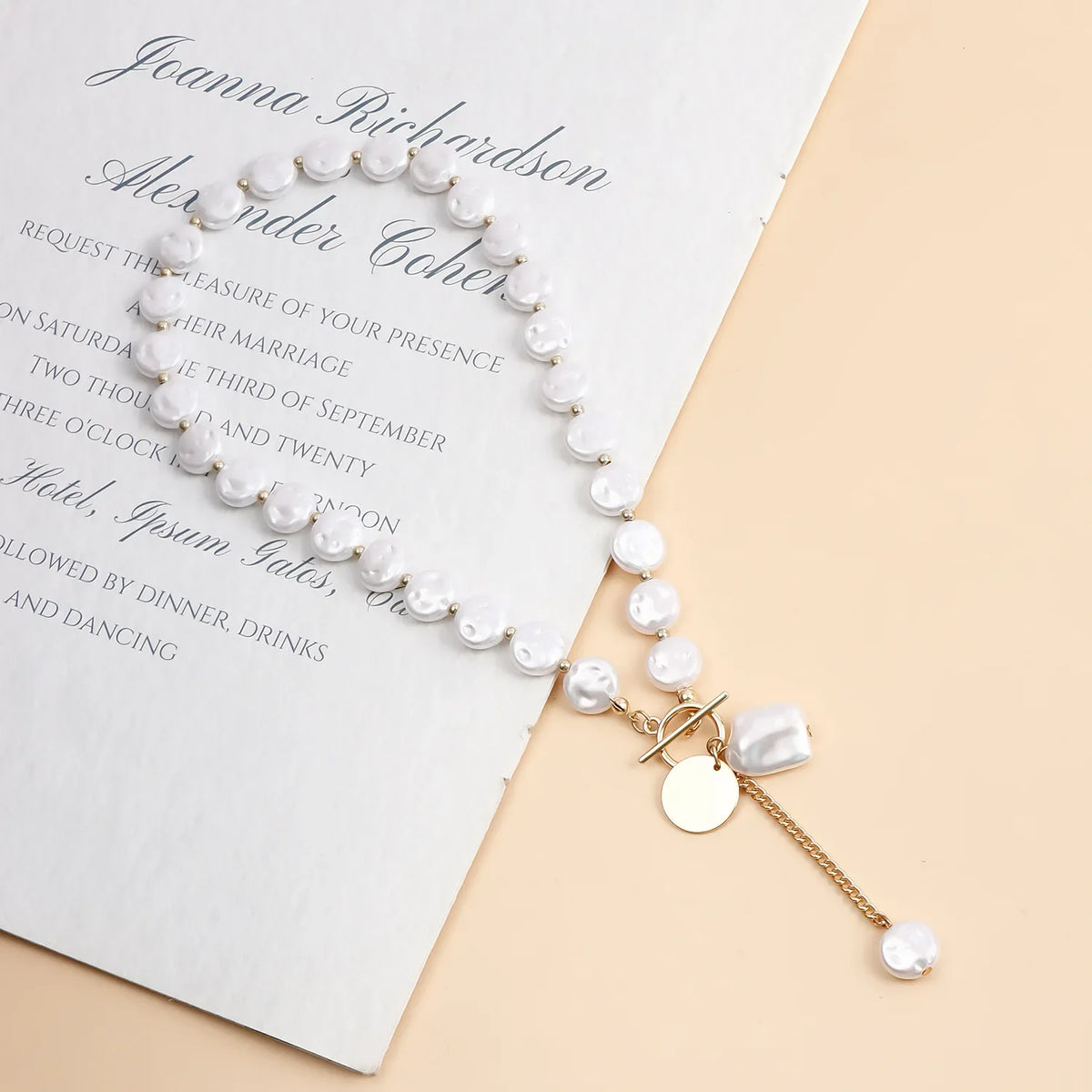 Kpop Imitation Pearl Beaded Pendant Necklace Moon Metal Link Splicing Choker for Women Ladies Jewelry Wedding