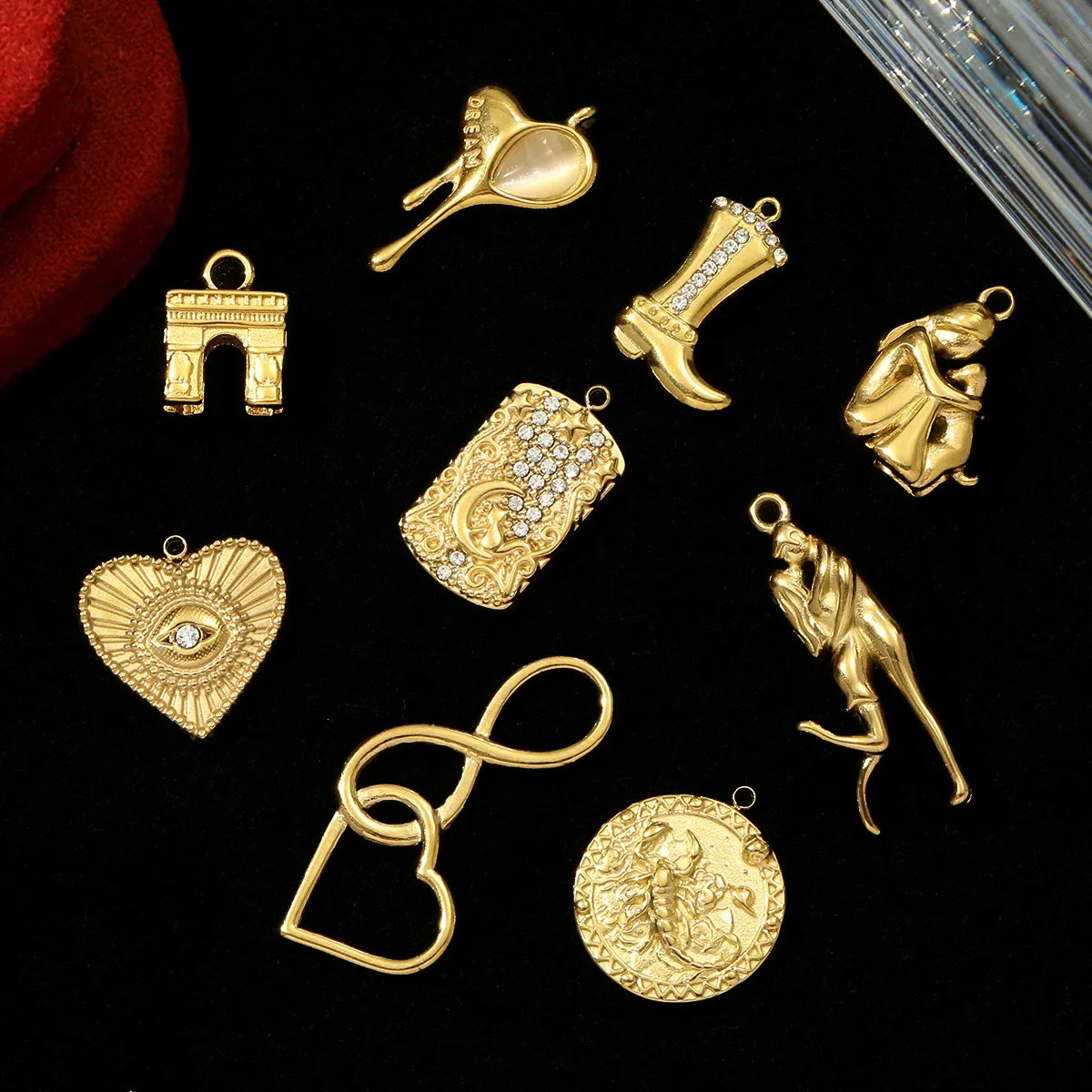 3pcs/Lot Stainless Steel 3D The Triumphal Arch Lovers Pendants Boot Heart Eye DIY Charms Women French Love Dog Dream Jewelry