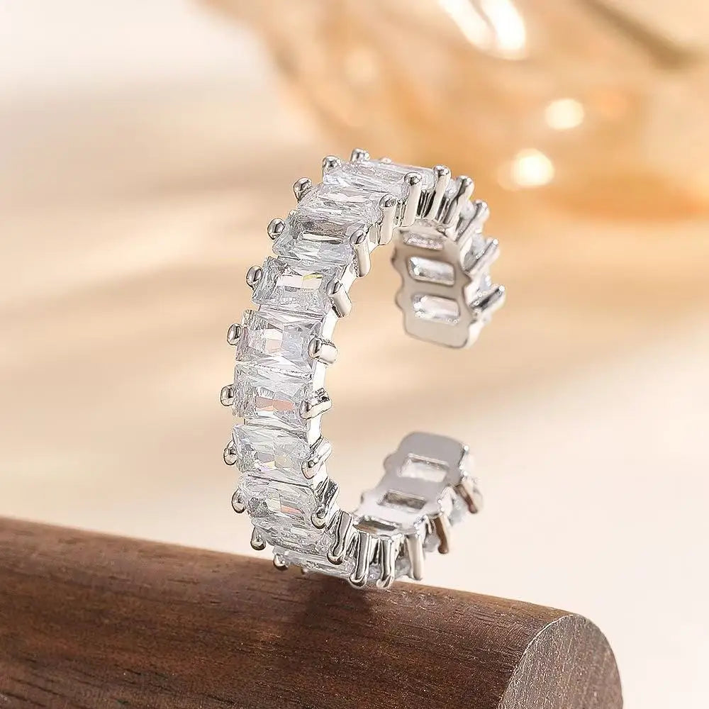 Fashion Creek Two Full Diamond Zircon Sunflower Pendants Rotating Women's Finger Rings Fashion Daily Wear Jewelry Gifts