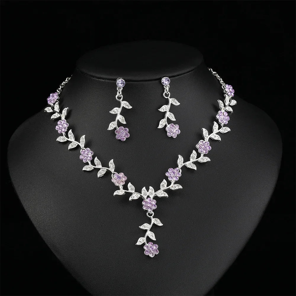 Sweet Jewelry Set Exquisite Rhinestone Pendant Banquet Party Women Fashion Romantic Crystal Necklace Earring Accessory Set