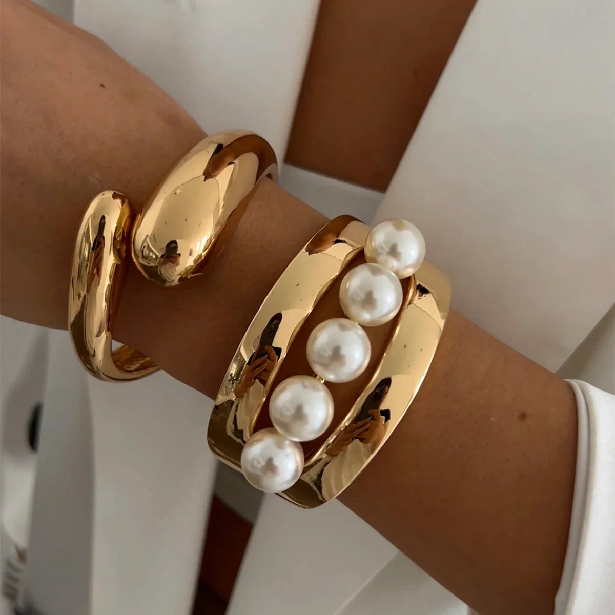 SHIXIN Design Geometric Water Drop Gold Color Wide Spring Bangles for Women Elegant Imitation Pearl Cuff Bracelets New Jewelry