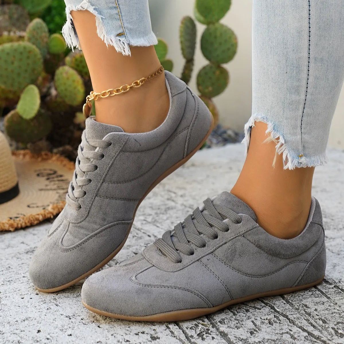 Women's Casual Flat-soled Non-slip Wear-resistant Sport Shoes Spring Autumn Round-toe Soft and Comfortable Women Single Shoes