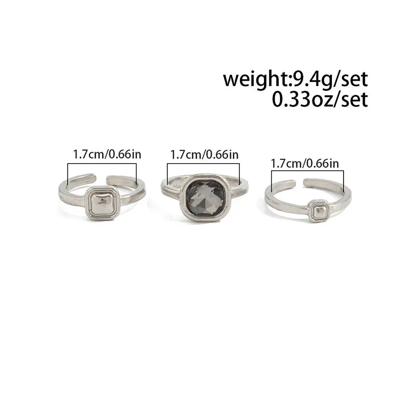 Fashion Grey Crystal Geometric Ring Women Design Silver Color Square Finger Rings Asymmetrical Zircon Daily Wear Jewelry Gifts