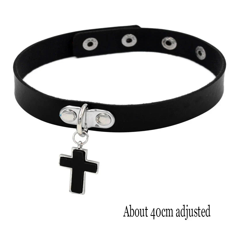 Black PU Leather Punk Choker Collar Necklace with Rivets Gothic Femme Jewelry for Party Club Sexy Goth Pendientes