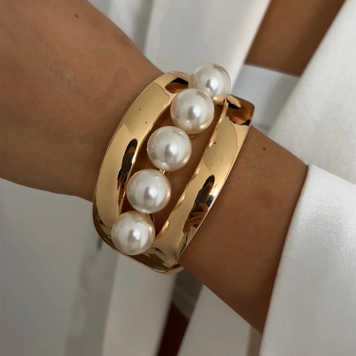 SHIXIN Design Geometric Water Drop Gold Color Wide Spring Bangles for Women Elegant Imitation Pearl Cuff Bracelets New Jewelry