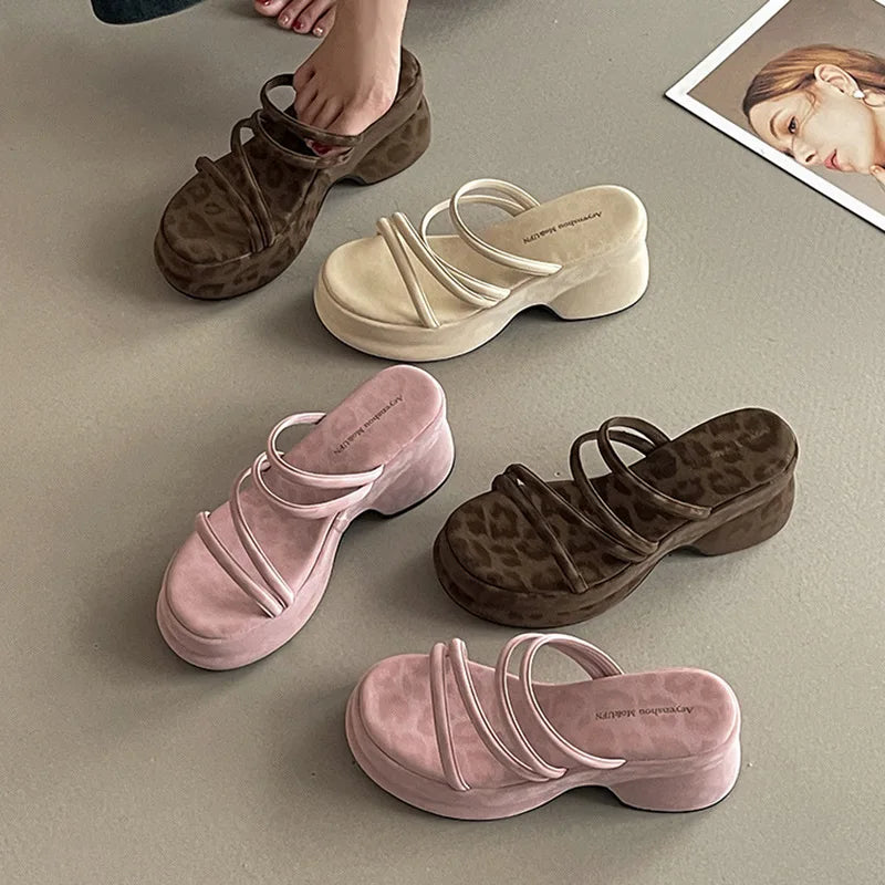 Summer Platform Heel Women Slippers Fashion Open Toe Narrow Band Slide Ladies Elegant Street Style Shoes Fashion Sandals Slides