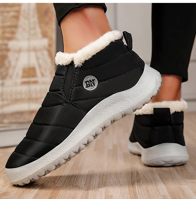 Winter Waterproof Fashion 2025 Men Casual Shoes Breathable Shoes Men Sneakers Slip On Black Men's Sneaker Leisure Soft Shoes