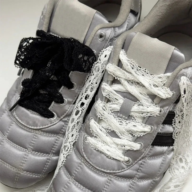 1/4Pairs Fancy Lace 3CM Wide Flat Shoelaces Sneakers Women Casual Shoes Black White Fashion Shoe Strings Replacement Accessories