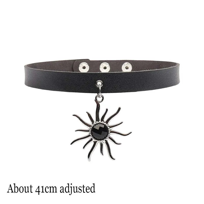 Black PU Leather Punk Choker Collar Necklace with Rivets Gothic Femme Jewelry for Party Club Sexy Goth Pendientes