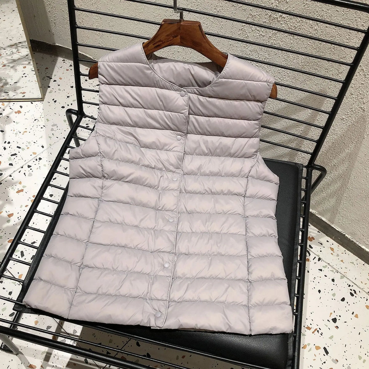 Female 90% White Duck Down Ultra Lightweight Packable Warm Down Liner Vest 2023 New Women Sleeveless Puffer Jacket