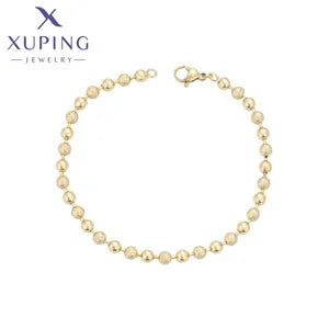 Xuping Jewelry Charm Square Shaped Luxury Exquisite Gold Color Plated Crystal Earring for Women Gift A00606258