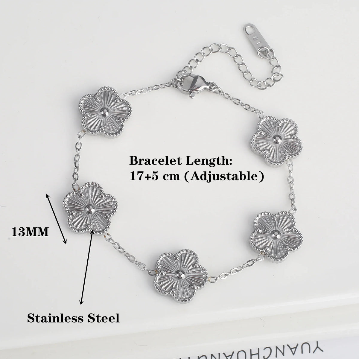 Hot Sale Black/Gold Stainless Steel Laser Five-Leaf Flower Charm Bracelet Personalized For Man Woman Classic Clover Jewelry