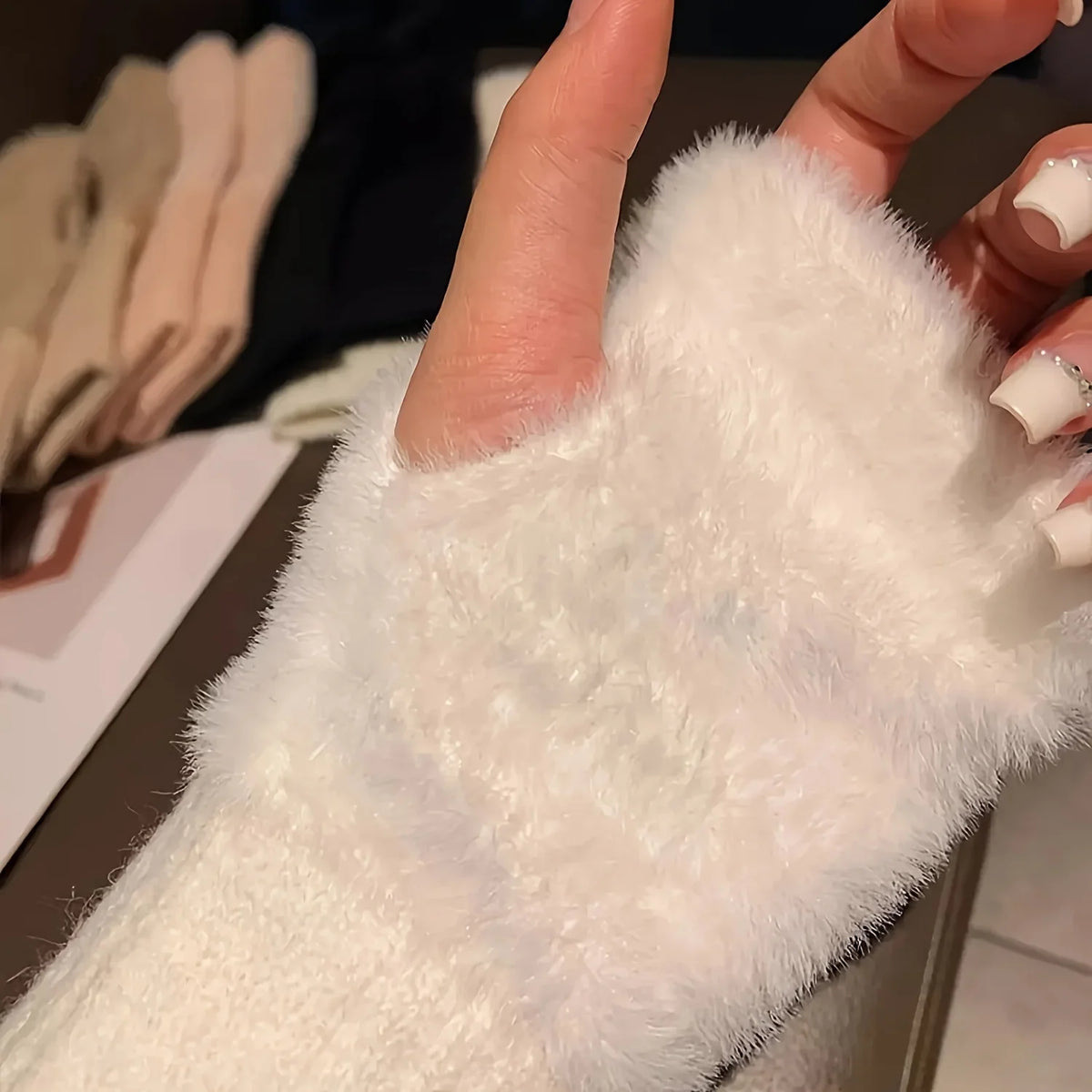 Hand Washable Fingerless Gloves for Women: Comfortable Soft Warm Design, Fashionable Winter Gloves for Cold Weather & Casual Use