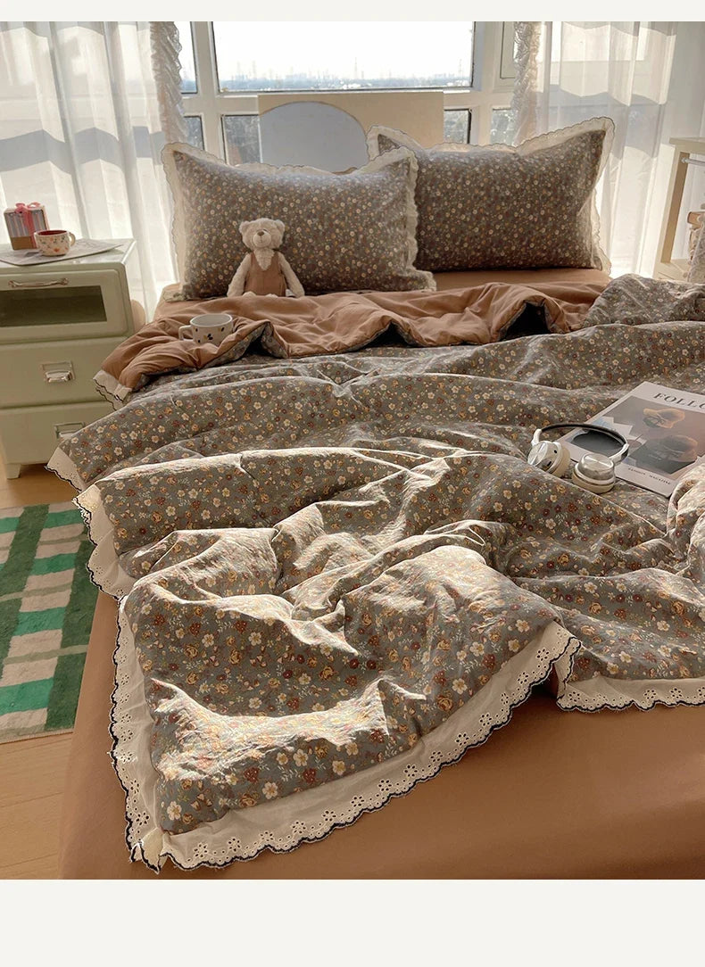 Summer Quilt Korean Style Duvet with Lace Single/Queen Size Comforter Flower Printed Quilted Blanket 여름이불 (No Pillowcase)