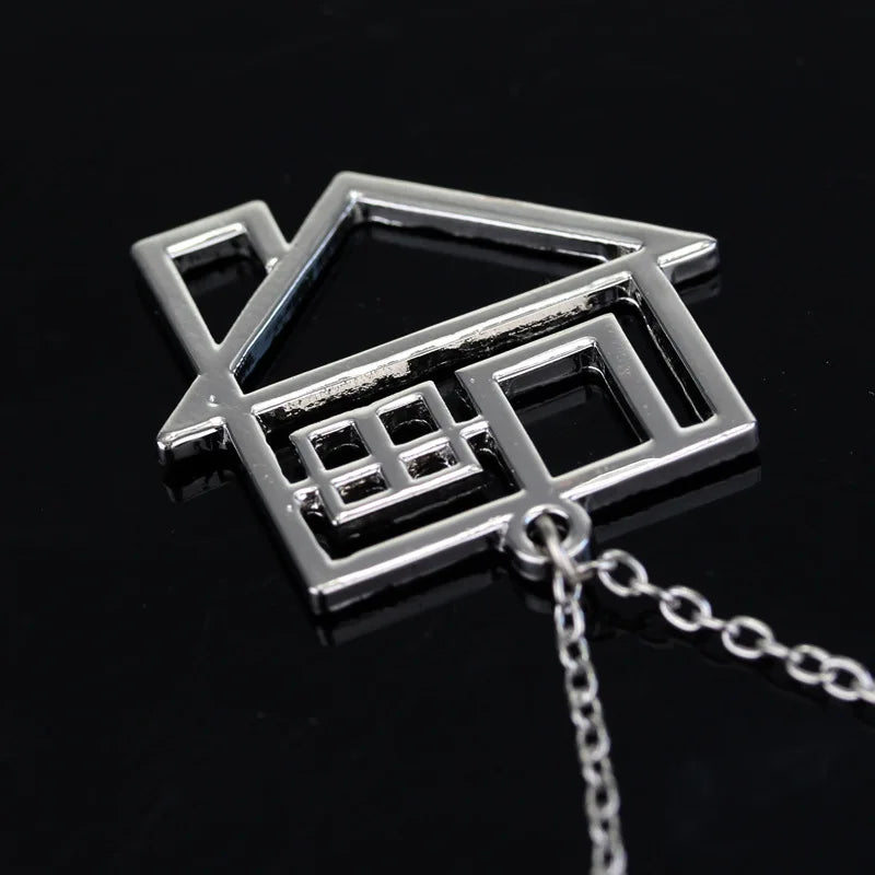 Hip Hop Rock Style Hollow House Pendant Necklace Punk Creative Trend Men Sweater Chain Fashion Clothing Jewelry Accessories Gift