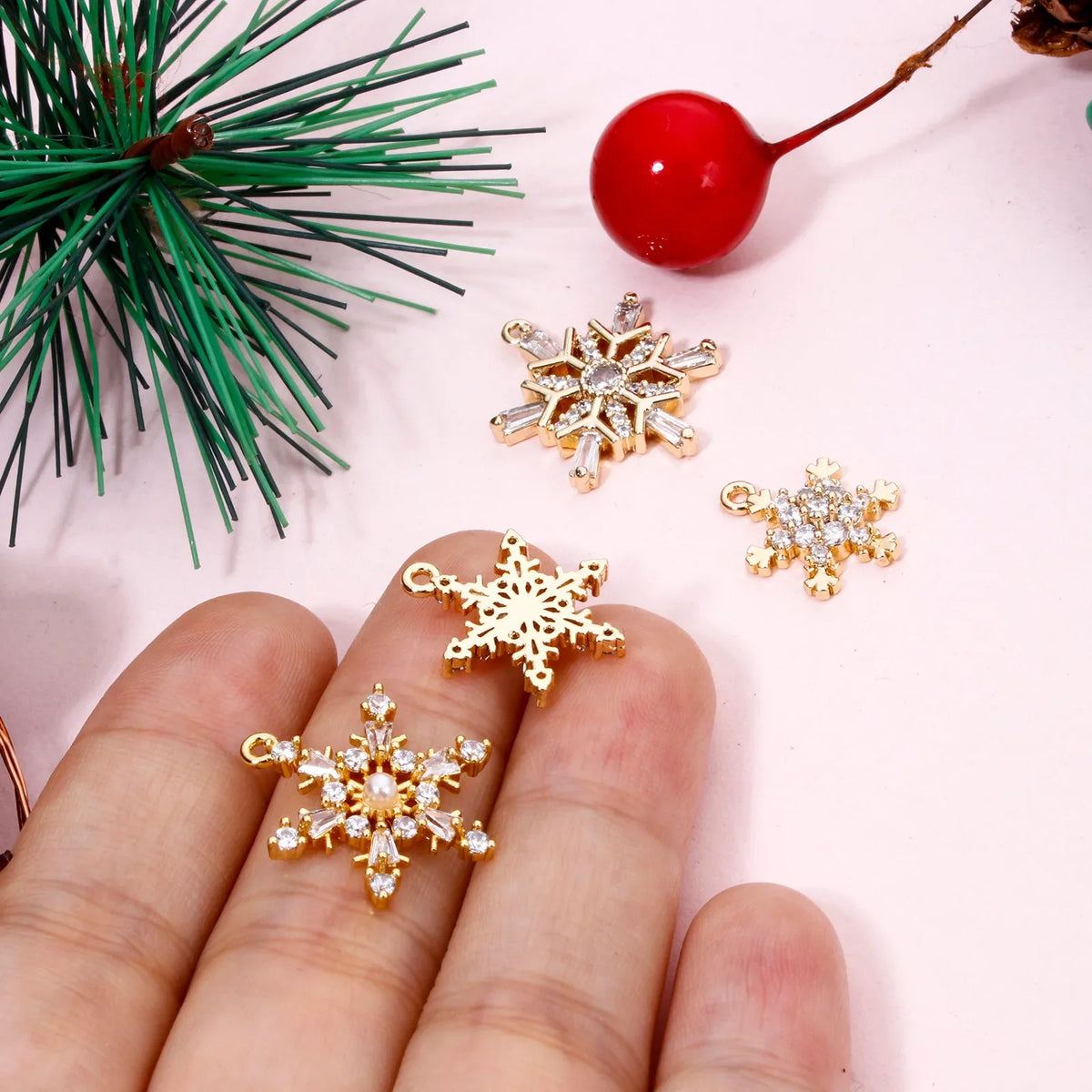 1 Piece Brass Christmas Charms 18K Gold Plated Christmas Snowflake Clear Cubic Zirconia Pendants For DIY Jewelry Making Findings