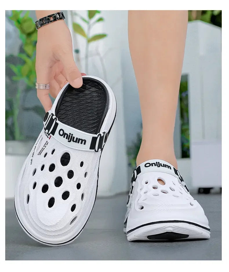 2026 New Men's Holes oes Summer Thi Bot Anti-Slip Driving Beach Slippers Spor Casual EVA Injection Moulding Footwear