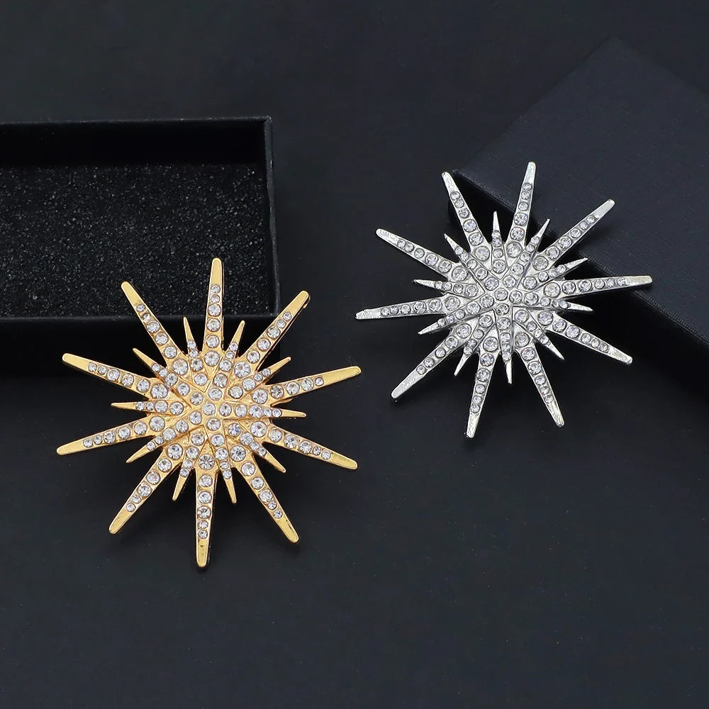 Rhinestone Hexagram Brooches for Women Men Fashion Starburst Metal Lapel Pin Clothes Accessories Office Leisure Jewelry Gift