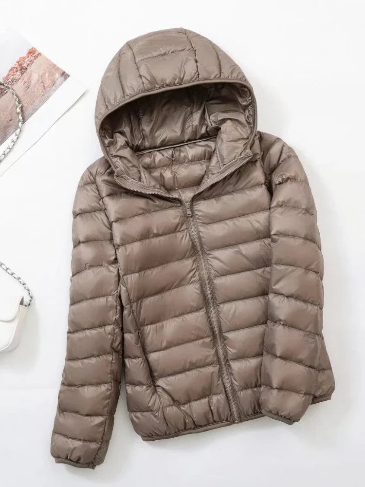 NewBang Brand Women's Down Jackets 90% Ultra Light Duck Down Women Lightweight Coat Hooded Female Windbreaker Parka Plus Coats