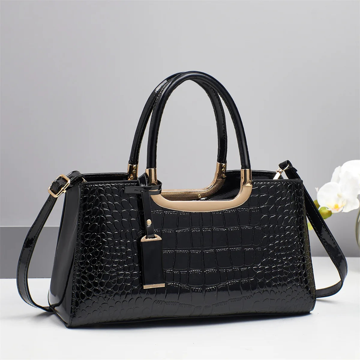 Fashion and Western Style Women's Shoulder Bag Matching Color Portable Women's Bag Bags for Women New Luxury Handbags