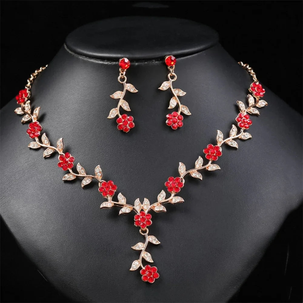 Sweet Jewelry Set Exquisite Rhinestone Pendant Banquet Party Women Fashion Romantic Crystal Necklace Earring Accessory Set