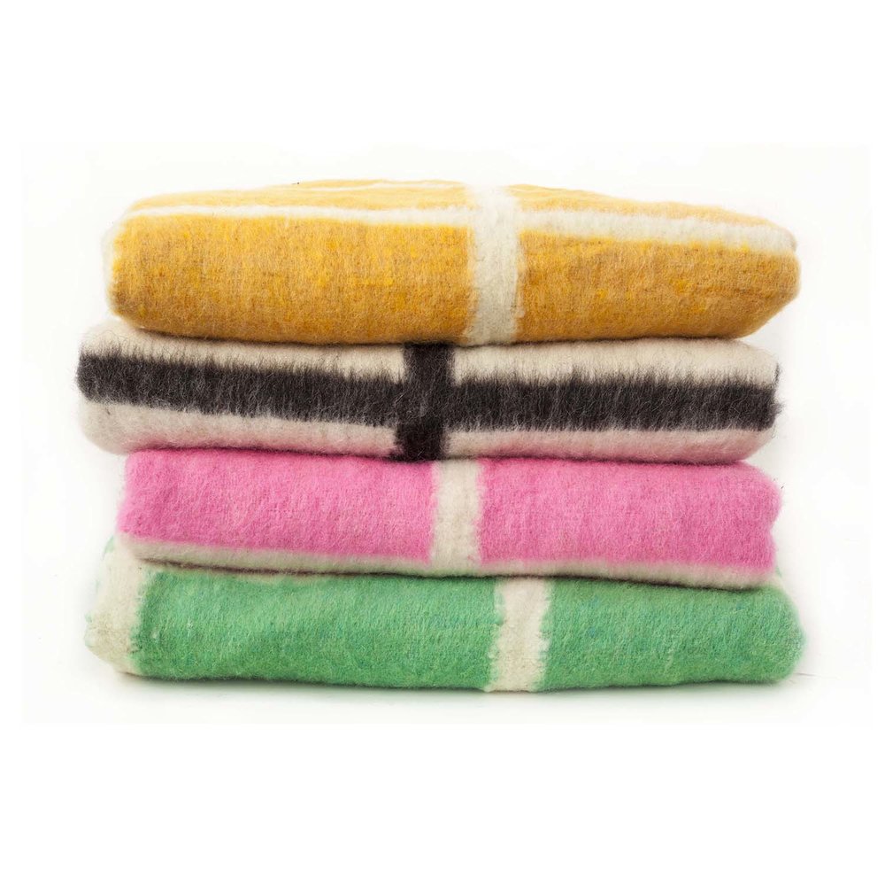 Backordered: Momos Grid Blanket- Natural White and Green
