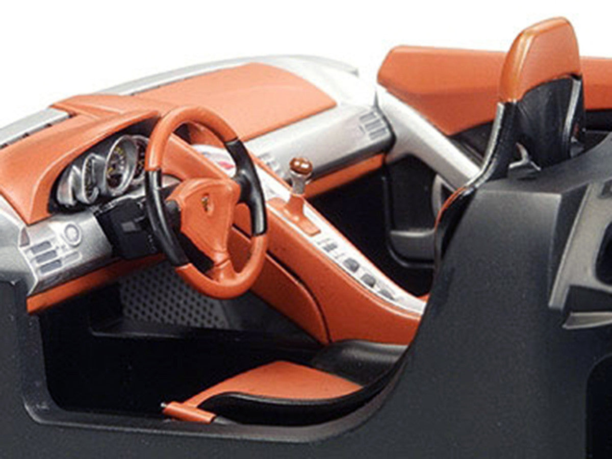 Model Kit Porsche Carrera GT 1/24 Scale Model by Tamiya