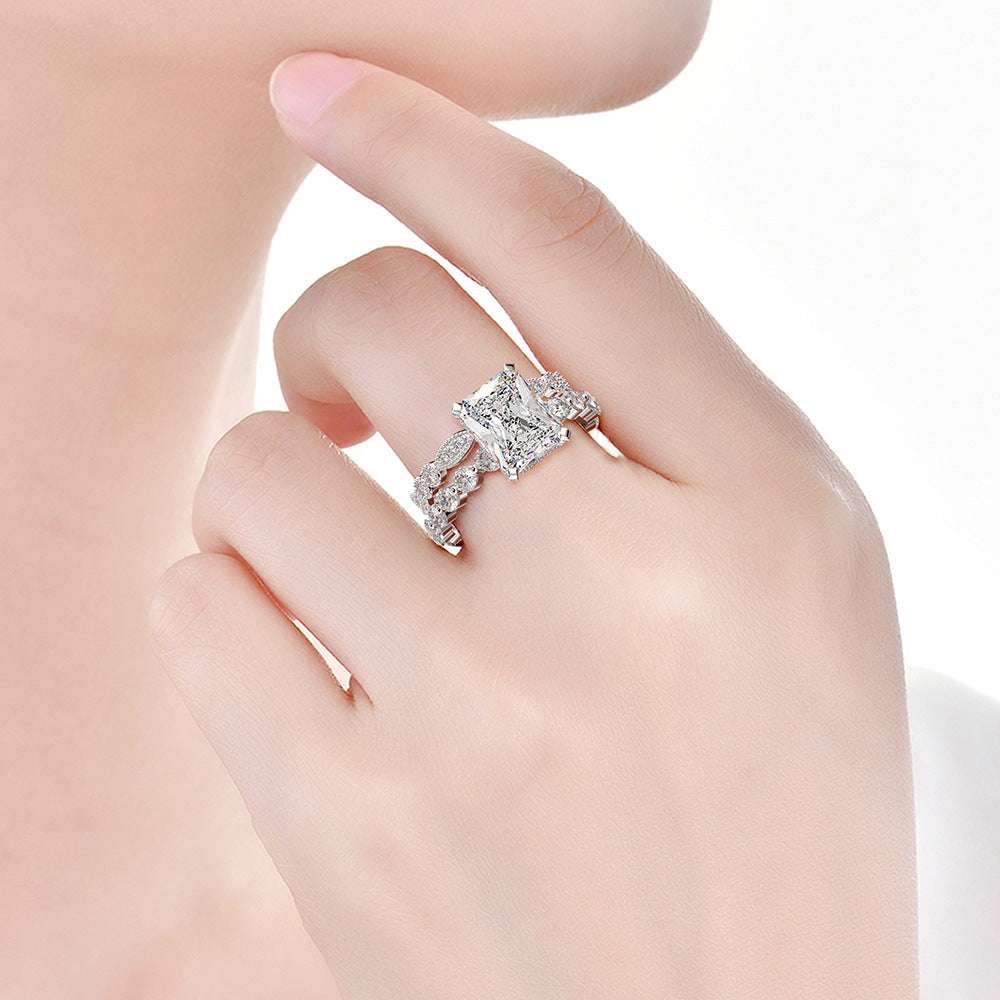 Vintage Full Diamond Zircon Ring Set