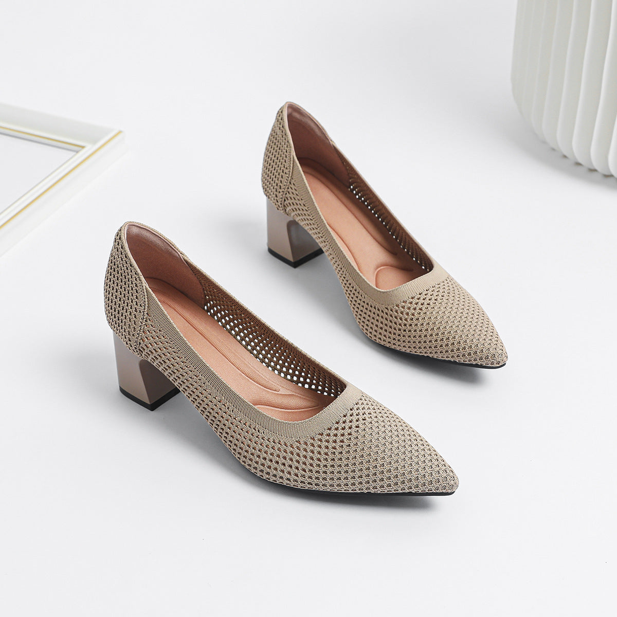 Women's Summer Casual Pointed Toe Chunky Heel Hollow Sandals