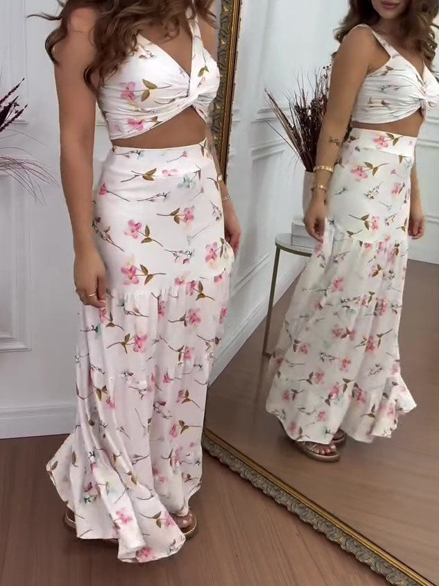 Floral Print Twist Crop Top & Ruffle Skirt Set