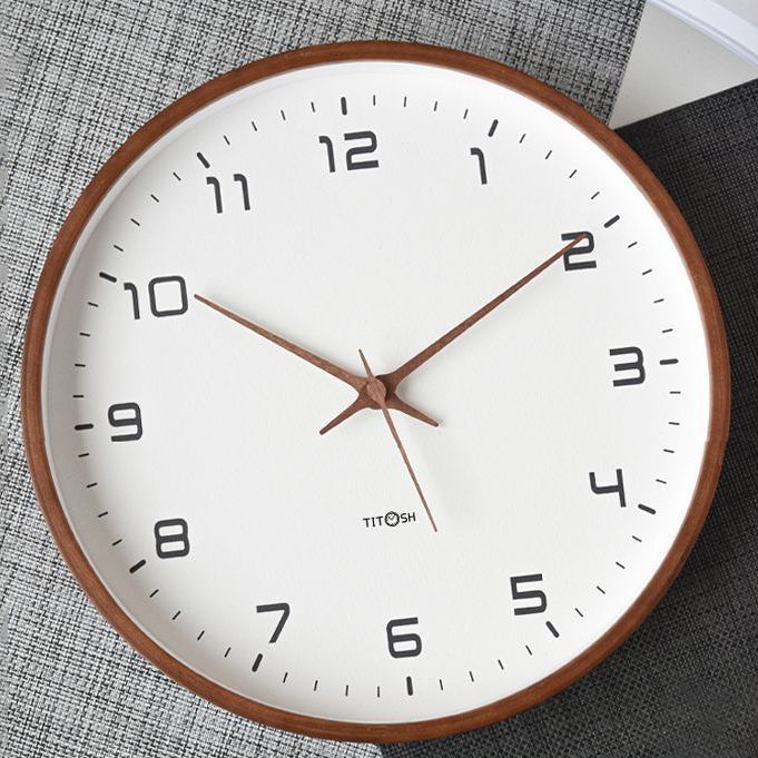 Modern Minimalist Silent Wall-mounted Creative Clock