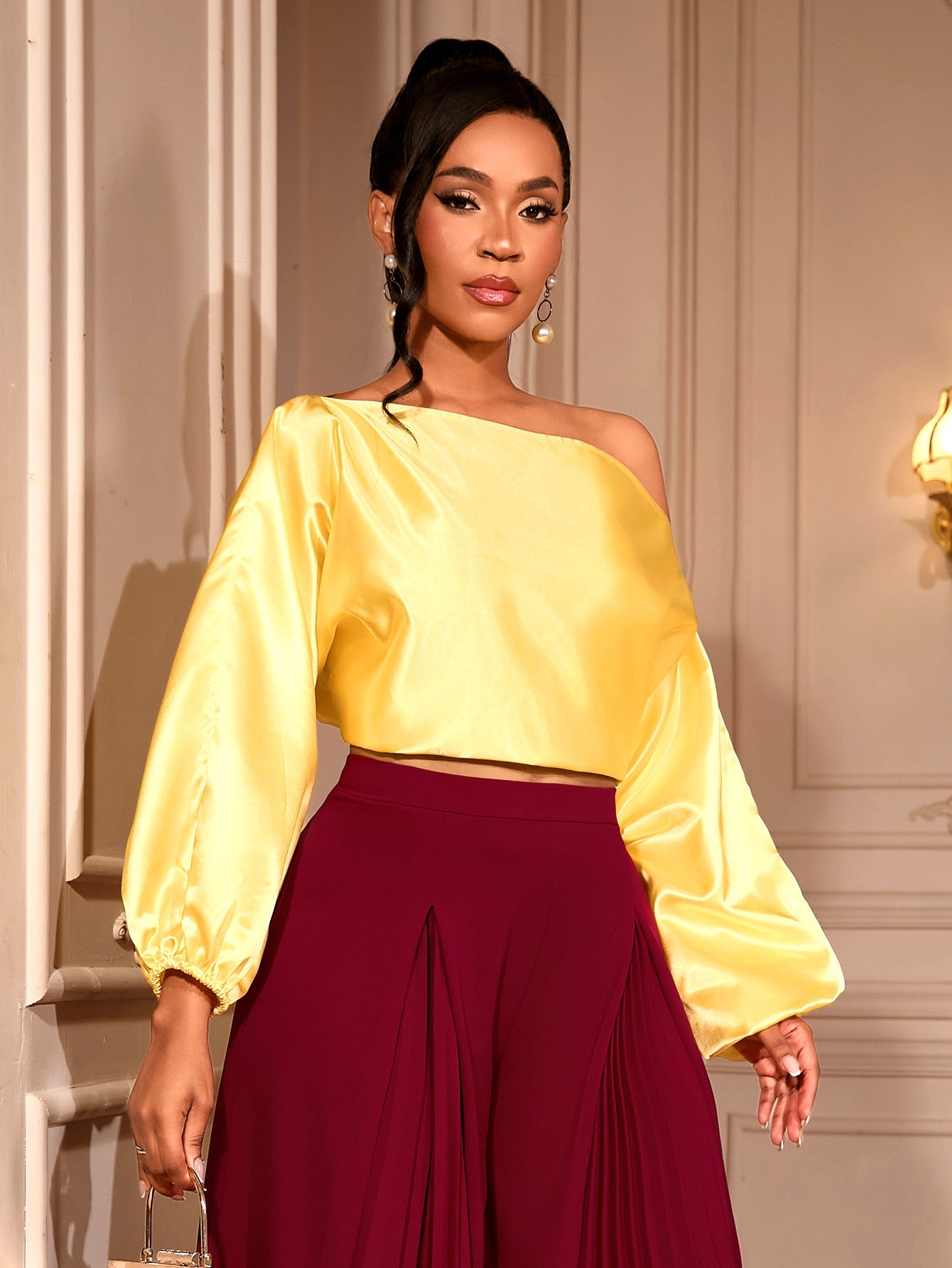 One Shoulder Balloon Puff Sleeve Cropped Blouse